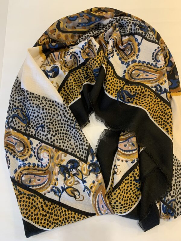 Faux fur scarf