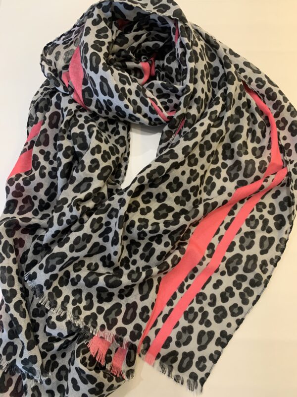 Faux fur scarf
