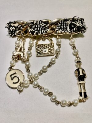 Brooch