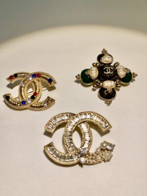 Brooch