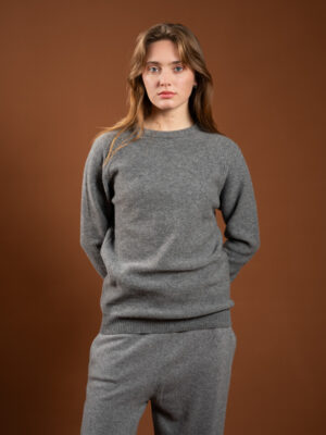 Wool sporty sweater